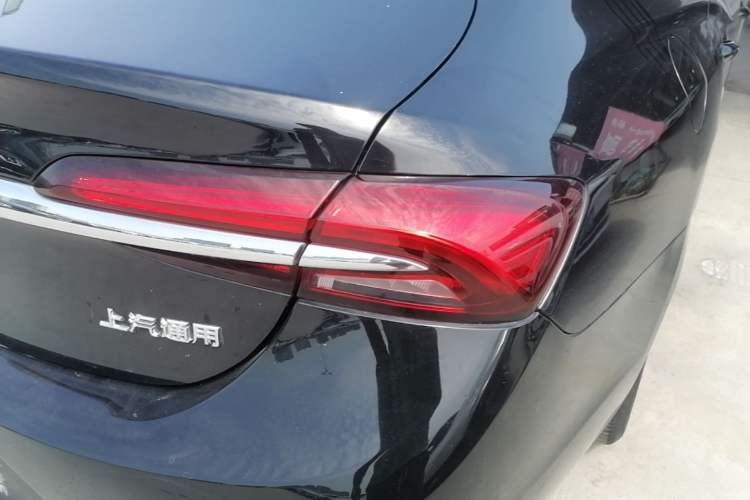 Used Buick LaCrosse 2021 652T Luxury Model Right Rear Taillight