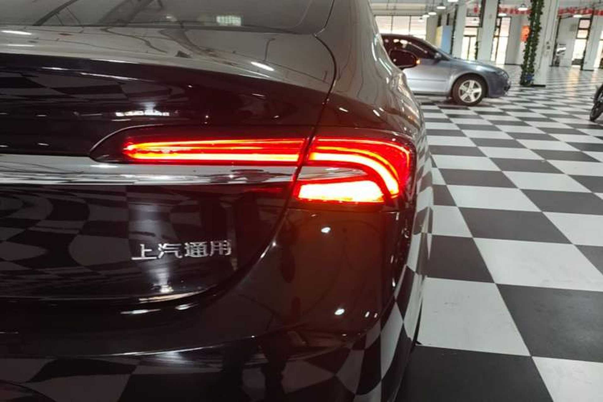 Used Buick LaCrosse 2021 652T Luxury Model Right Rear Taillight