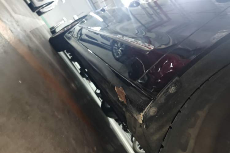Used Buick LaCrosse 2021 552T Luxury Version Right Side Sill