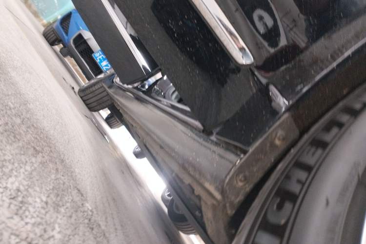 Used Buick LaCrosse 2021 652T Luxury Model Right Side Sill