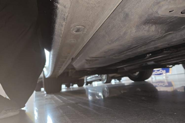Used Buick LaCrosse 2021 552T Luxury Version Right Side Sill