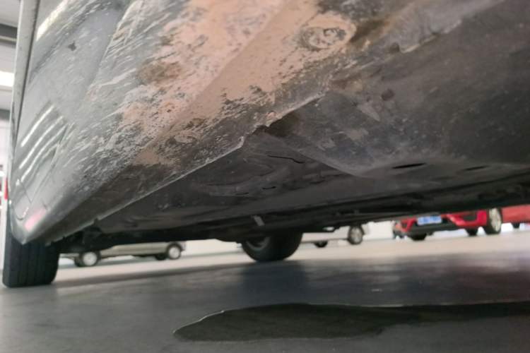 Used Buick LaCrosse 2021 652T Luxury Model Right Side Sill