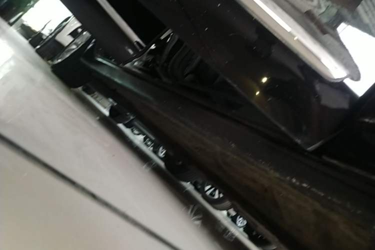 Used Buick LaCrosse 2021 552T Luxury Version Right Side Sill