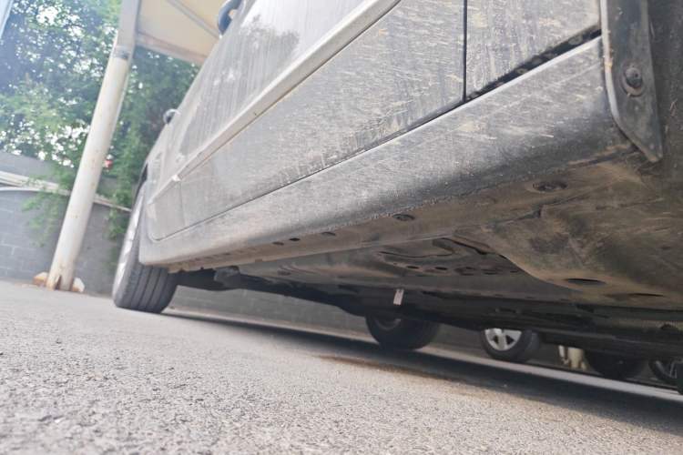 Used Buick LaCrosse 2021 552T Luxury Version Right Side Sill