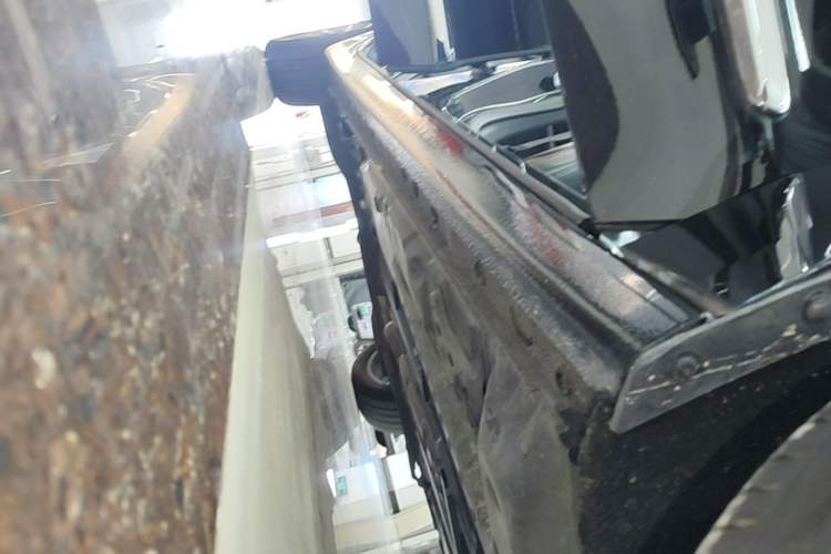 Used Buick LaCrosse 2021 652T Luxury Model Right Side Sill