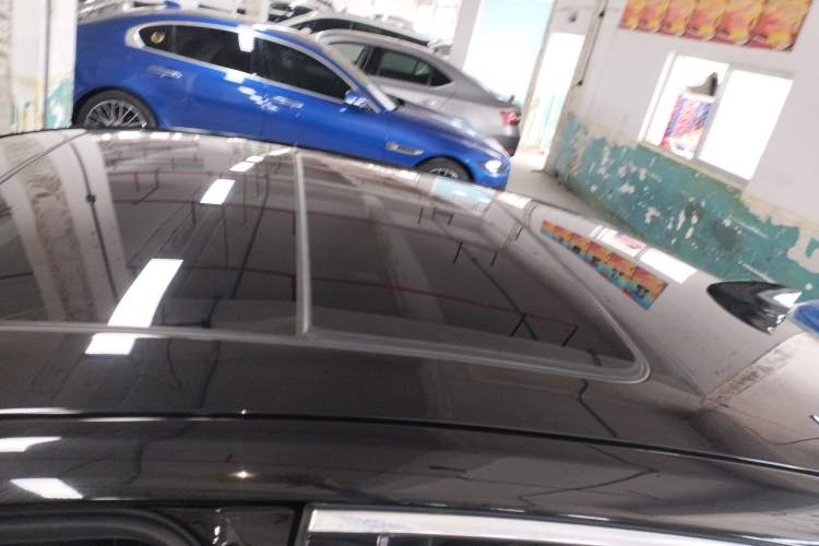 Used Buick LaCrosse 2021 652T Luxury Model Roof