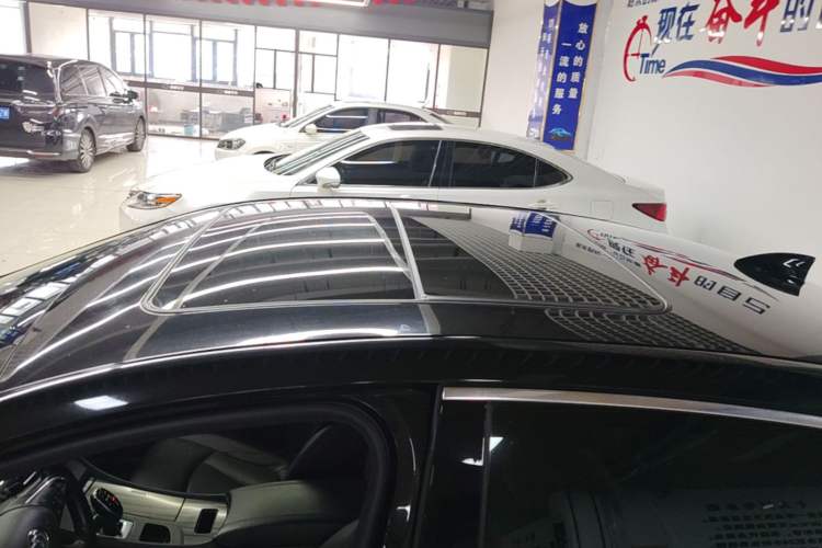 Used Buick LaCrosse 2021 652T Luxury Model Roof