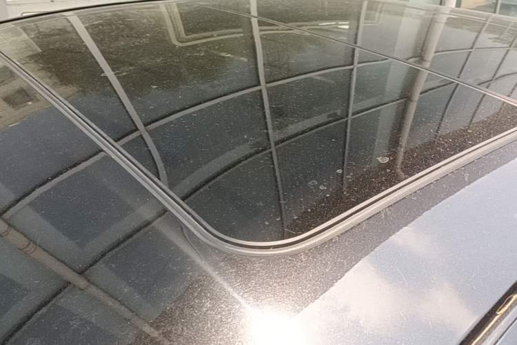 Used Buick LaCrosse 2021 652T Luxury Model Roof