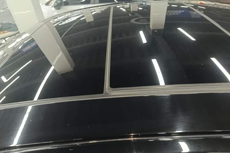Used Buick LaCrosse 2021 652T Luxury Model Roof