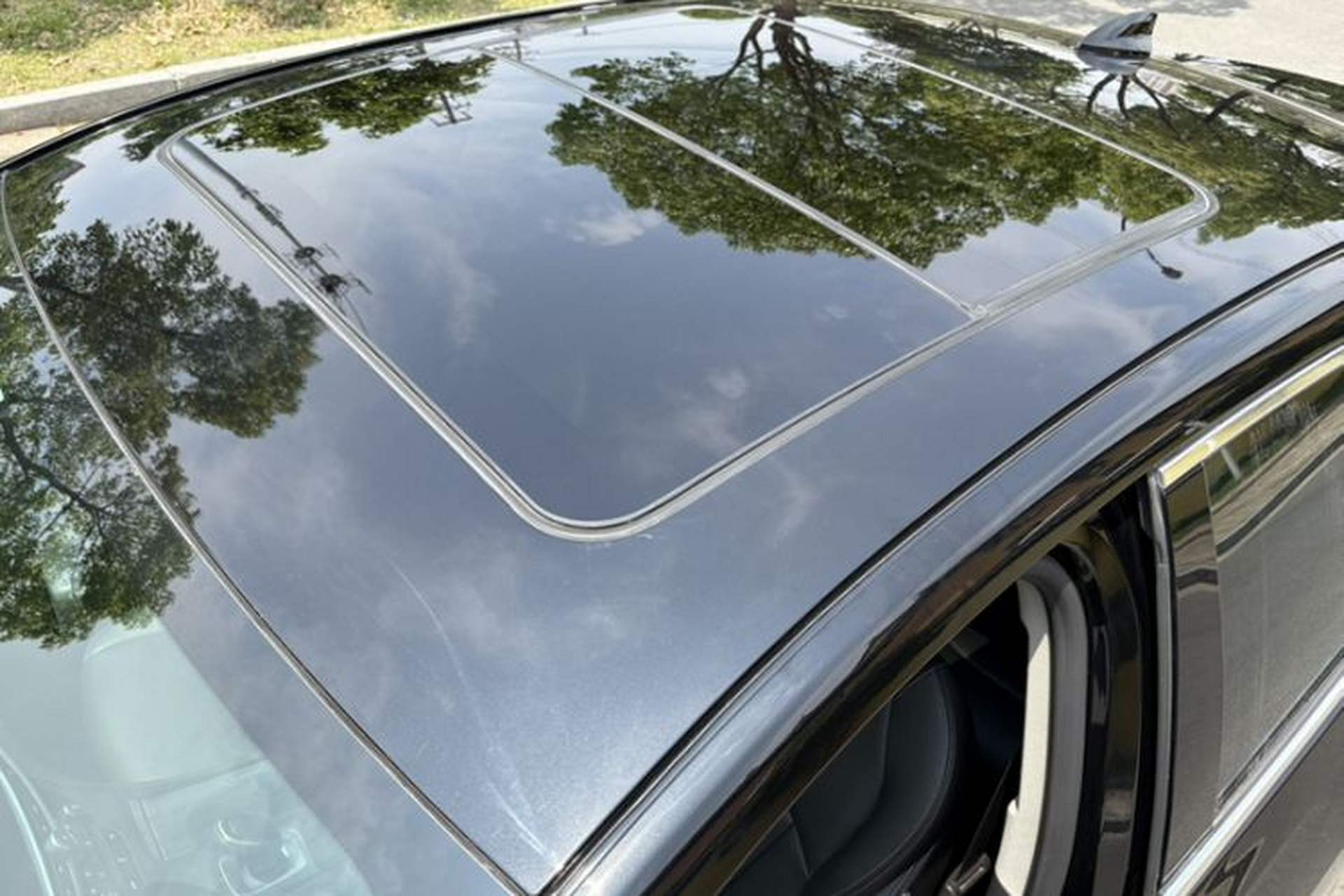 Used Buick LaCrosse 2021 652T Luxury Model Roof
