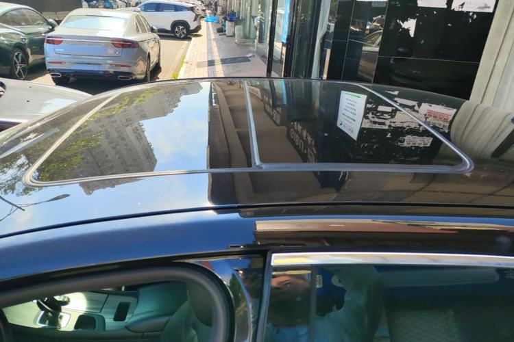 Used Buick LaCrosse 2021 652T Luxury Model Roof