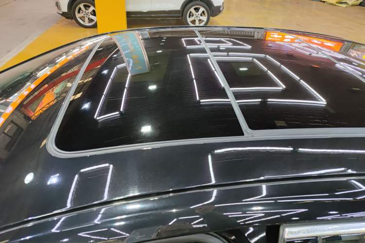 Used Buick LaCrosse 2021 652T Luxury Model Roof