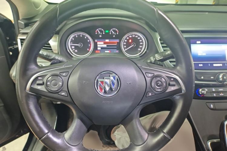 Used Buick LaCrosse 2021 552T Luxury Version Steering Wheel