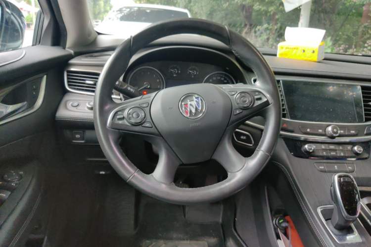 Used Buick LaCrosse 2021 652T Luxury Model Steering Wheel