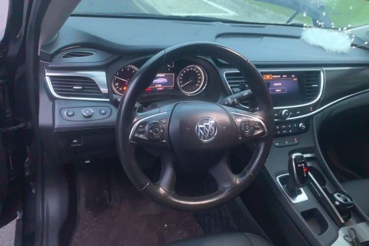 Used Buick LaCrosse 2021 652T Luxury Model Steering Wheel