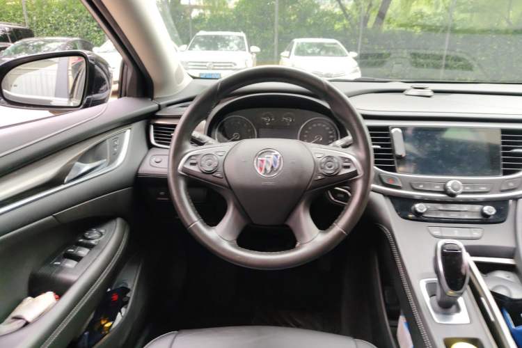 Used Buick LaCrosse 2021 652T Luxury Model Steering Wheel