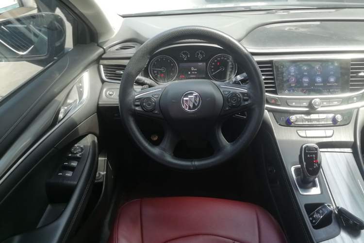 Used Buick LaCrosse 2021 652T Luxury Model Steering Wheel