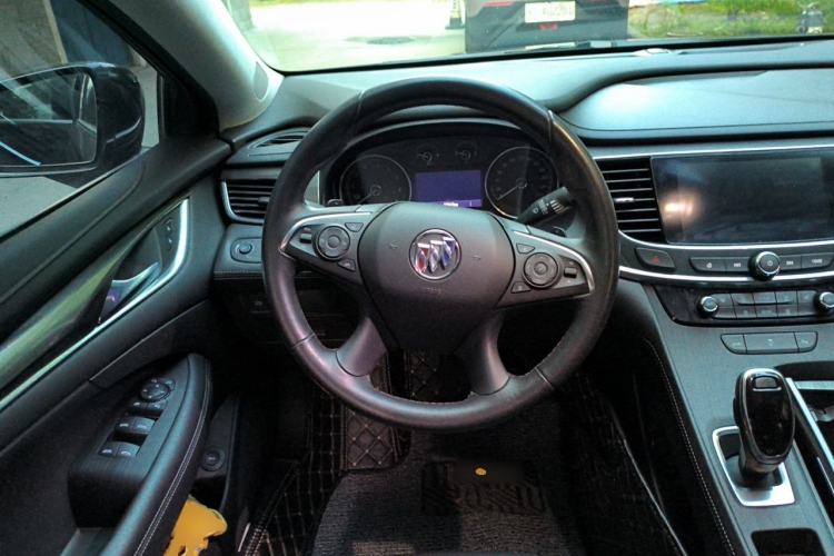 Used Buick LaCrosse 2021 652T Luxury Model Steering Wheel