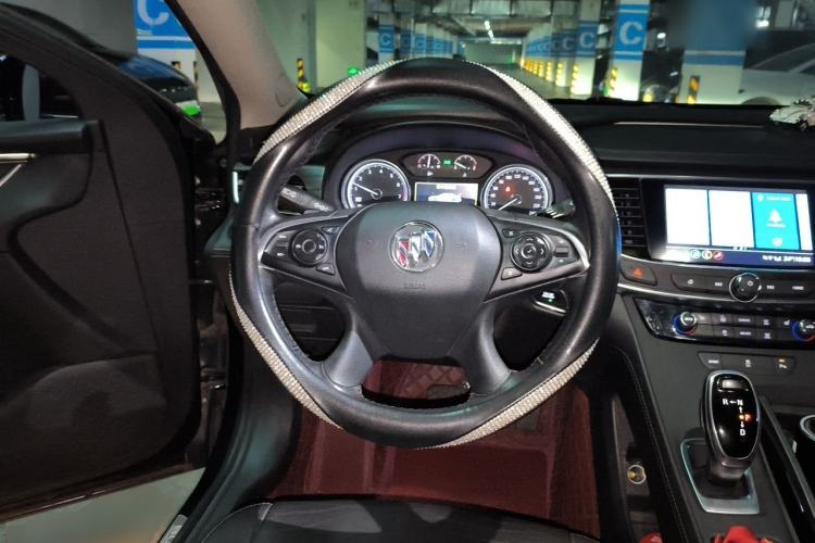 Used Buick LaCrosse 2021 652T Luxury Model Steering Wheel