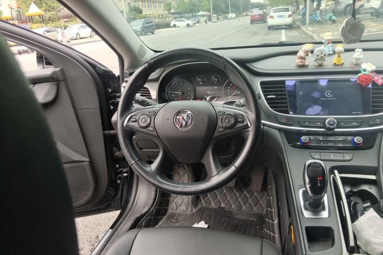 Used Buick LaCrosse 2021 652T Luxury Model Steering Wheel