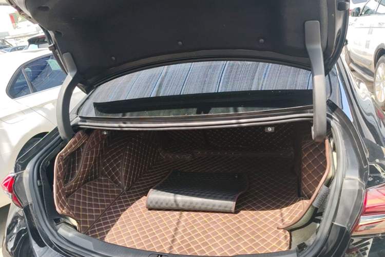 Used Buick LaCrosse 2021 552T Luxury Version Trunk