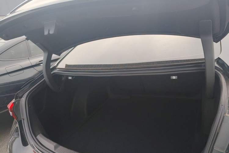 Used Buick LaCrosse 2021 652T Luxury Model Trunk