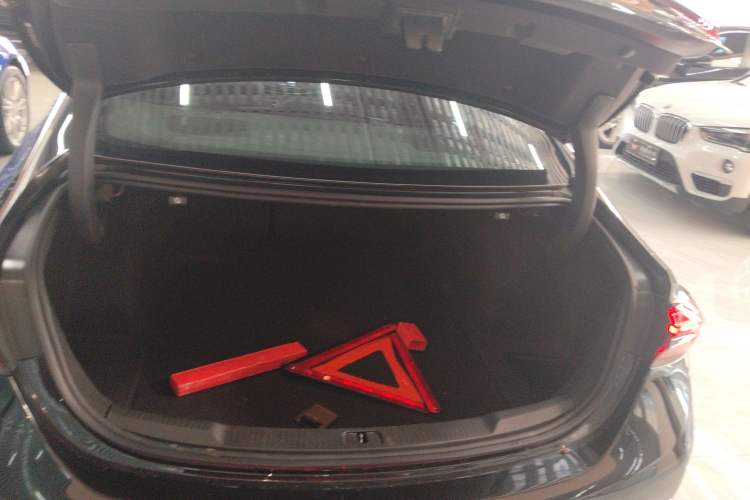 Used Buick LaCrosse 2021 552T Luxury Version Trunk