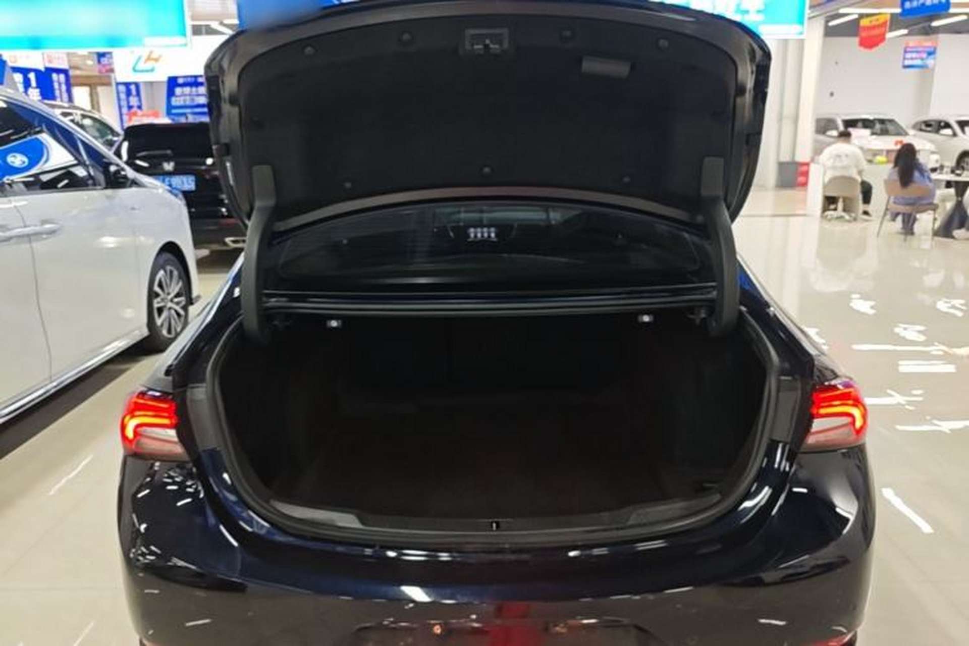 Used Buick LaCrosse 2021 652T Luxury Model Trunk