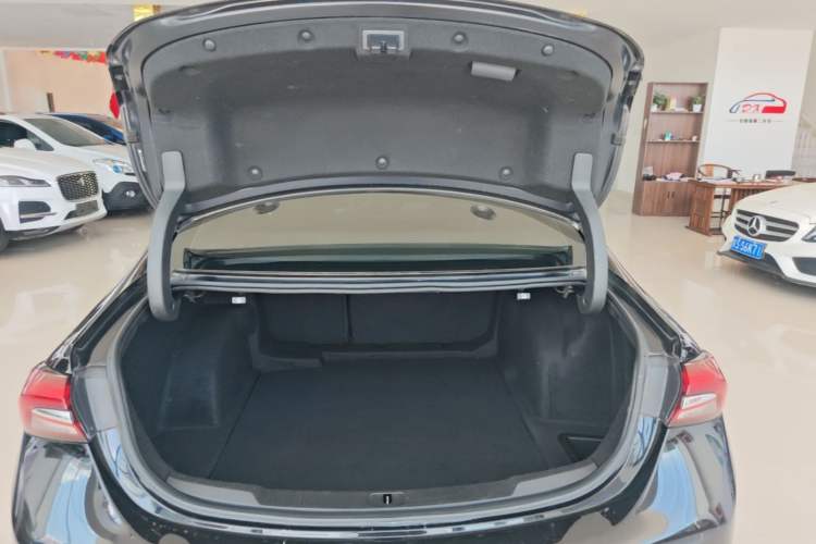 Used Buick LaCrosse 2021 552T Luxury Version Trunk