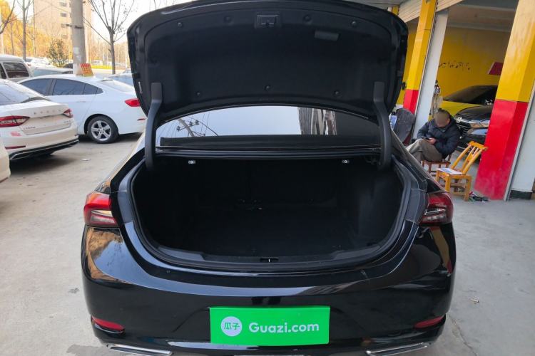Used Buick LaCrosse 2021 552T Luxury Version Trunk