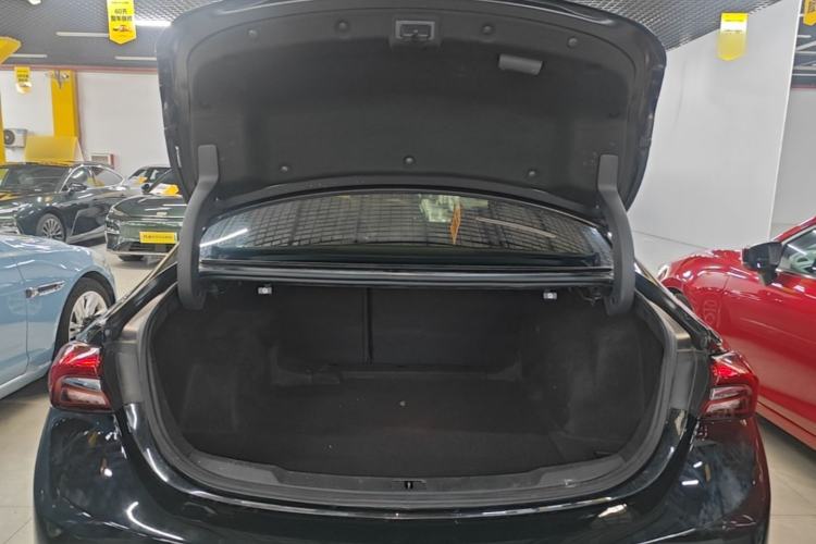 Used Buick LaCrosse 2021 652T Luxury Model Trunk