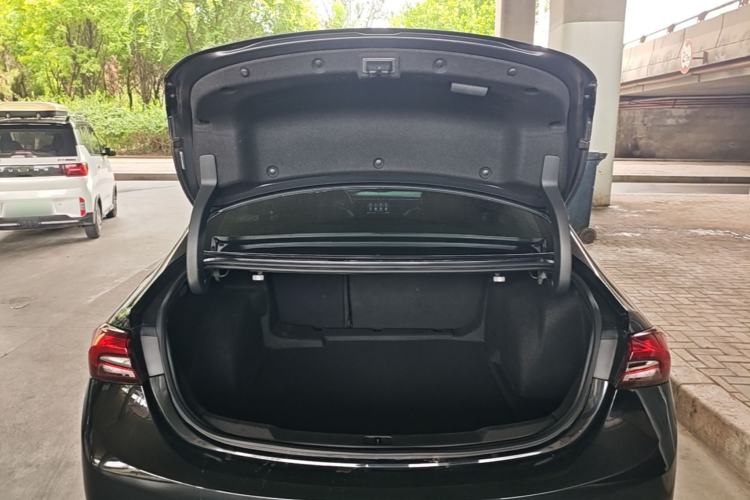 Used Buick LaCrosse 2021 552T Luxury Version Trunk