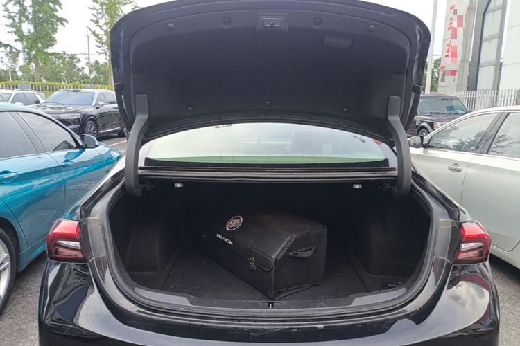 Used Buick LaCrosse 2021 652T Luxury Model Trunk