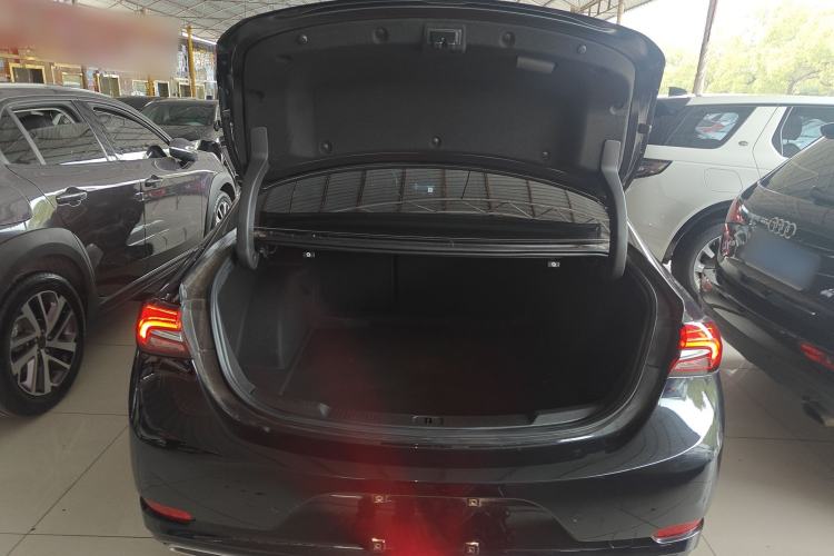 Used Buick LaCrosse 2021 652T Luxury Model Trunk