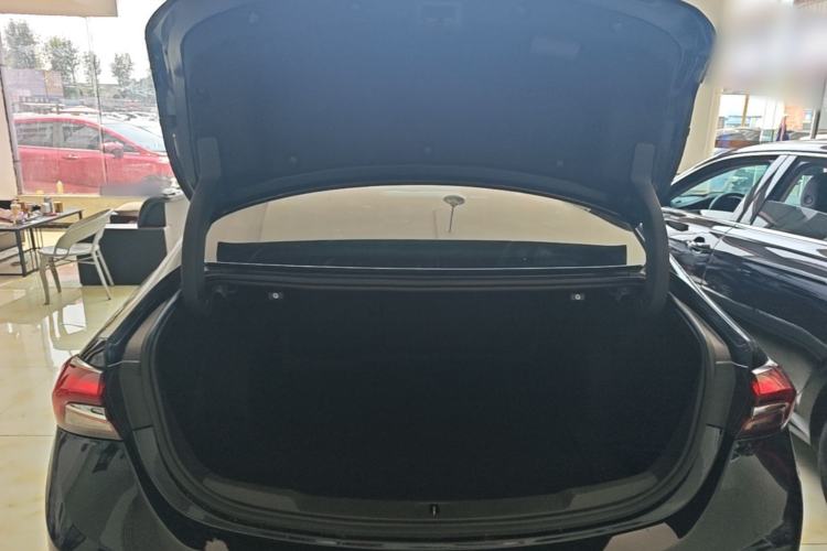 Used Buick LaCrosse 2021 652T Luxury Model Trunk