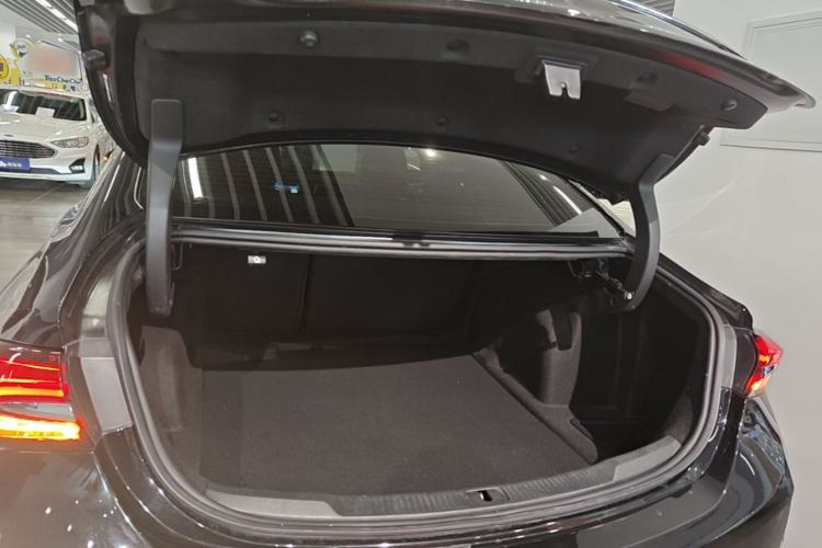 Used Buick LaCrosse 2021 552T Luxury Version Trunk