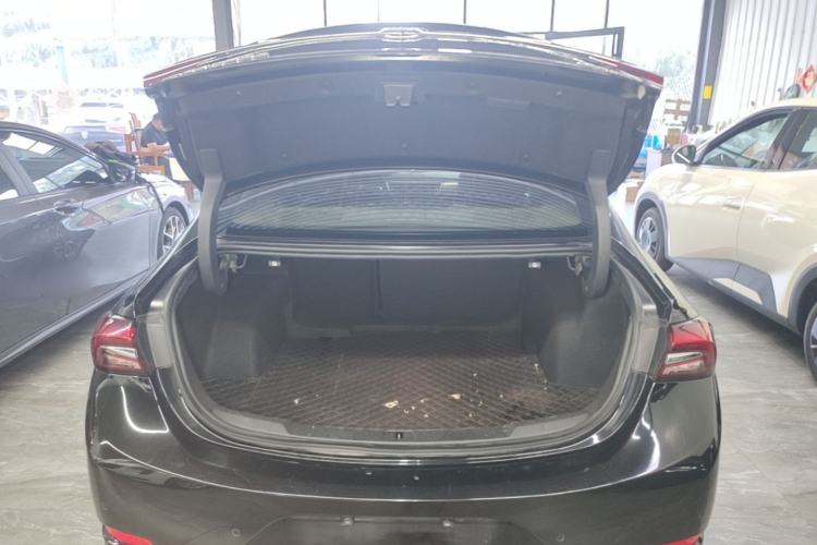 Used Buick LaCrosse 2021 652T Luxury Model Trunk