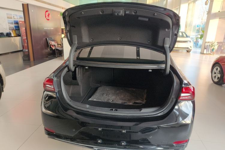 Used Buick LaCrosse 2021 552T Luxury Version Trunk