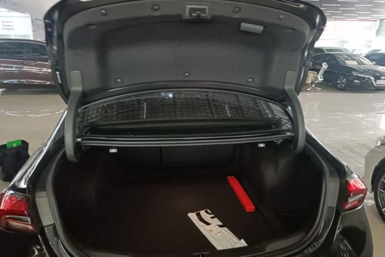 Used Buick LaCrosse 2021 652T Luxury Model Trunk