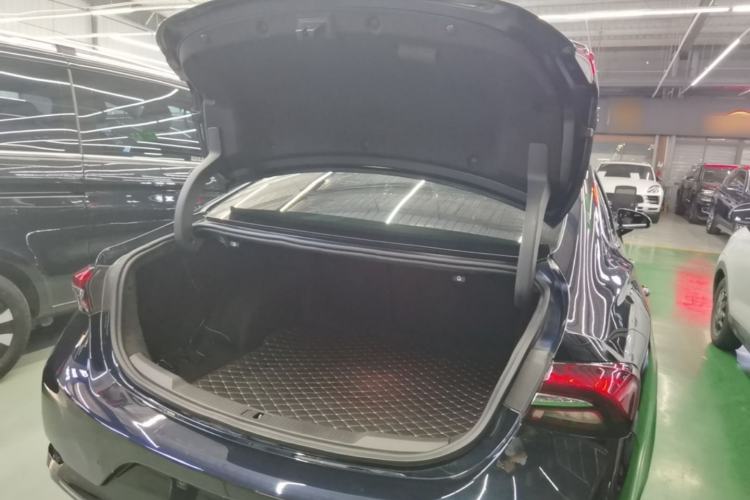 Used Buick LaCrosse 2021 552T Luxury Version Trunk