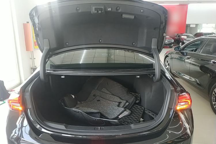 Used Buick LaCrosse 2021 652T Premium Edition Trunk