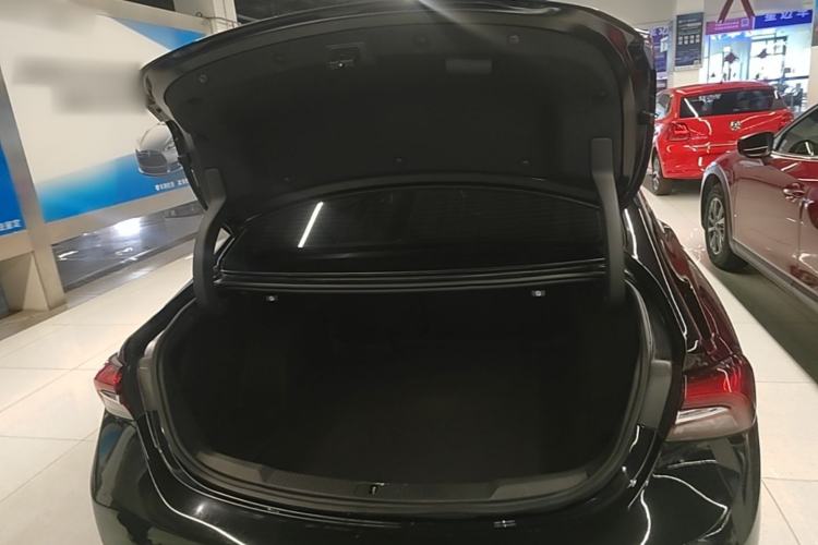 Used Buick LaCrosse 2021 552T Luxury Version Trunk
