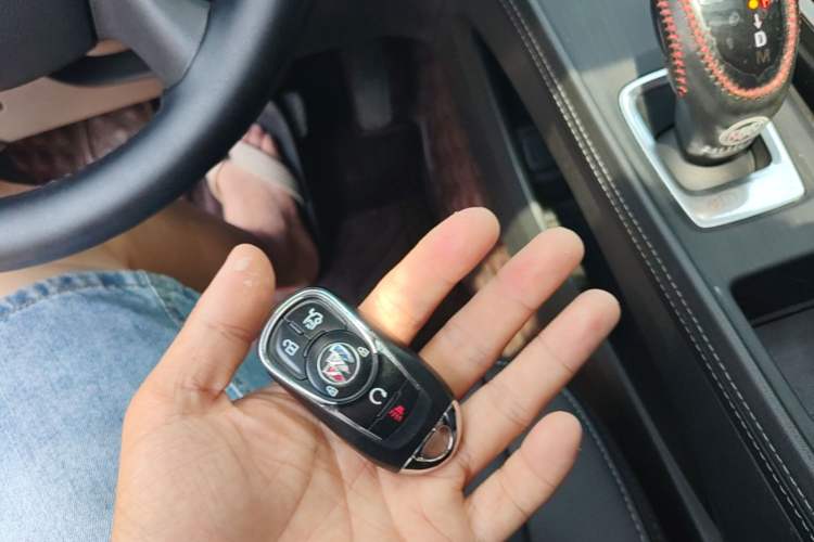 Used Buick LaCrosse 2021 552T Luxury Version Vehicle Key