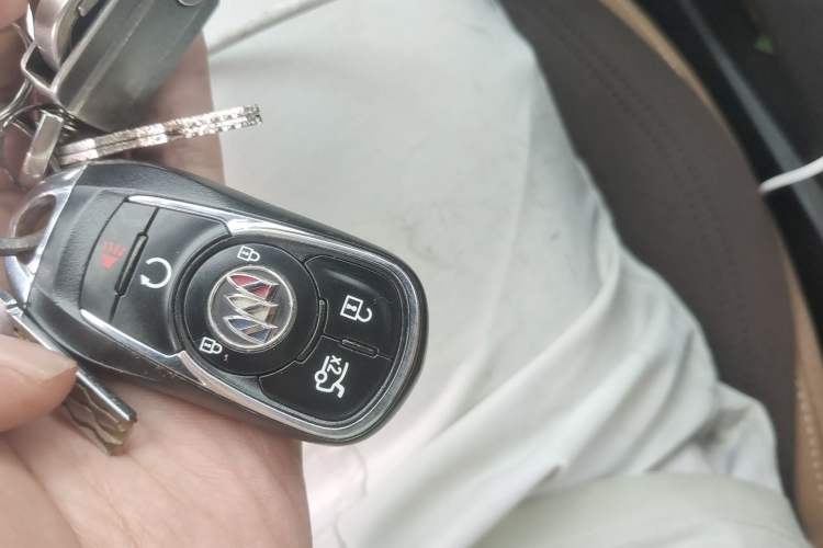 Used Buick LaCrosse 2021 652T Premium Edition Vehicle Key