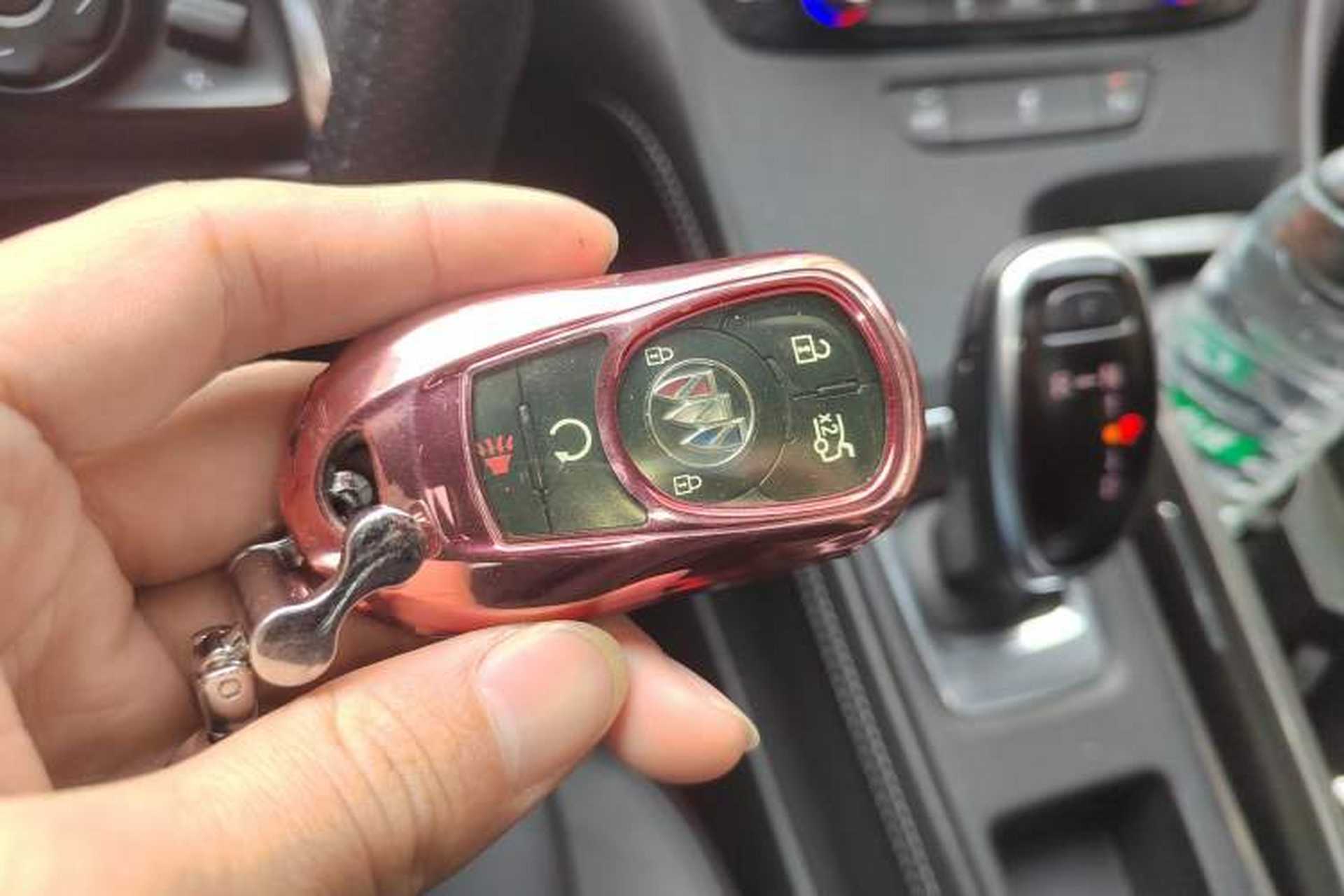 Used Buick LaCrosse 2021 652T Luxury Model Vehicle Key