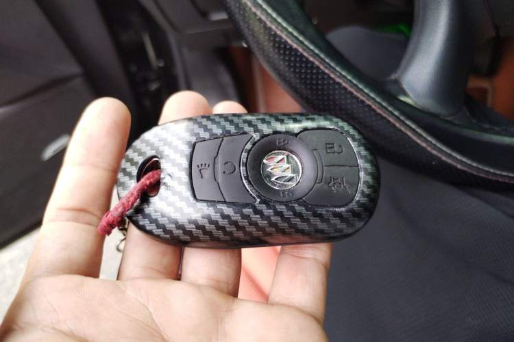 Used Buick LaCrosse 2021 652T Premium Edition Vehicle Key