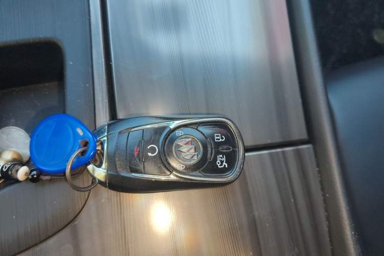 Used Buick LaCrosse 2021 552T Luxury Version Vehicle Key