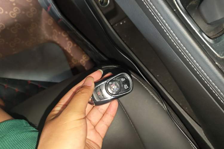 Used Buick LaCrosse 2021 652T Luxury Model Vehicle Key