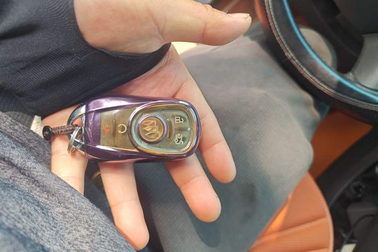 Used Buick LaCrosse 2021 652T Premium Edition Vehicle Key