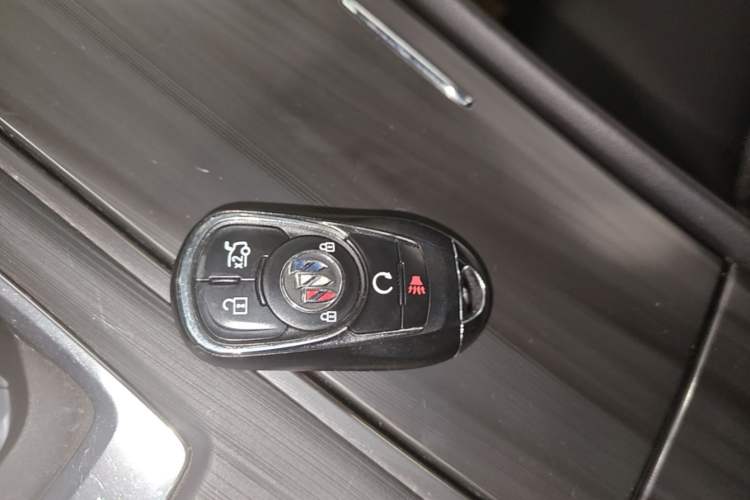 Used Buick LaCrosse 2021 552T Luxury Version Vehicle Key